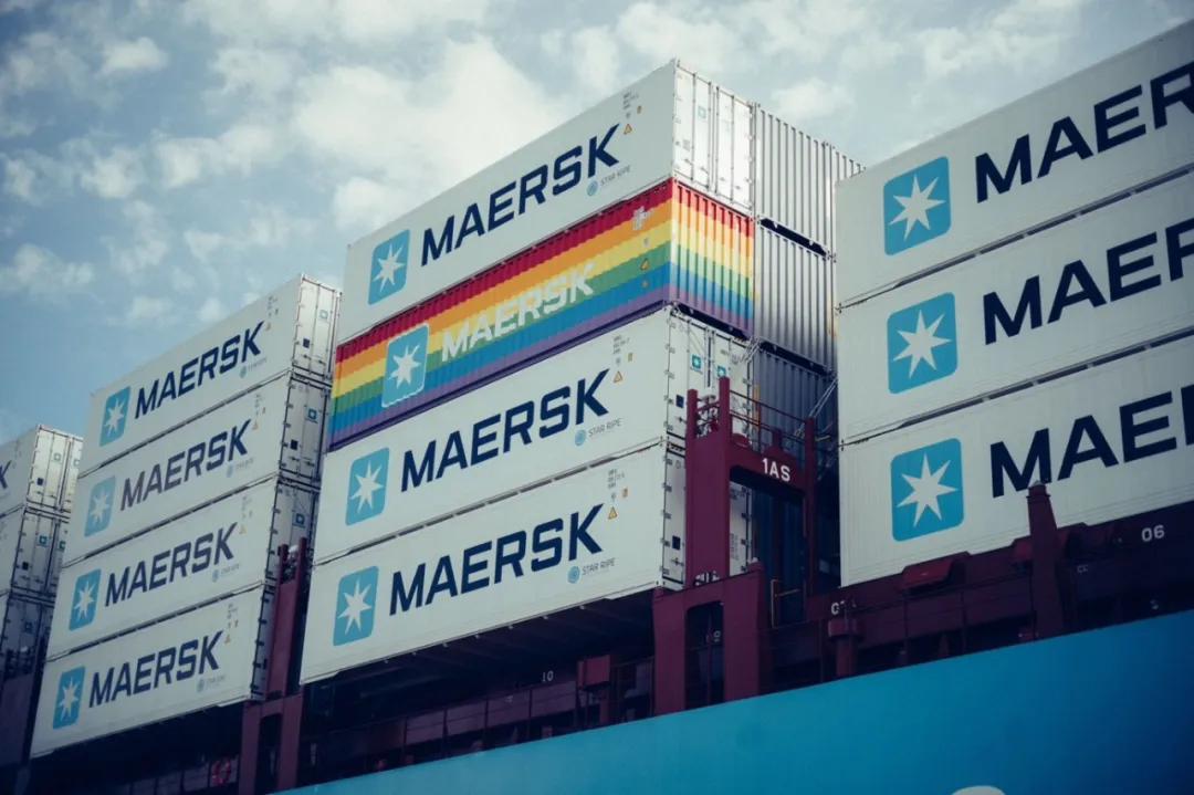 Shipping company announced a new round of surcharges!